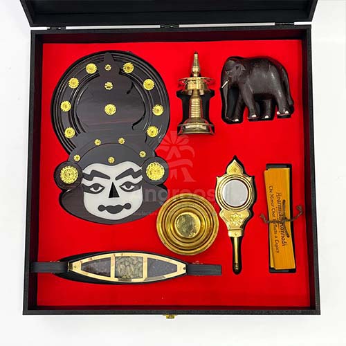 Premium Kerala Heritage Gift Hamper
